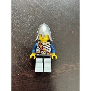 Lego Fantasy Era Crown Knight Minifigure Scale Mail w/Chest Strap Helmet #cas417